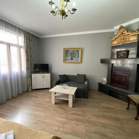 Cozy Studio On Europe Square 바투미 외부 사진