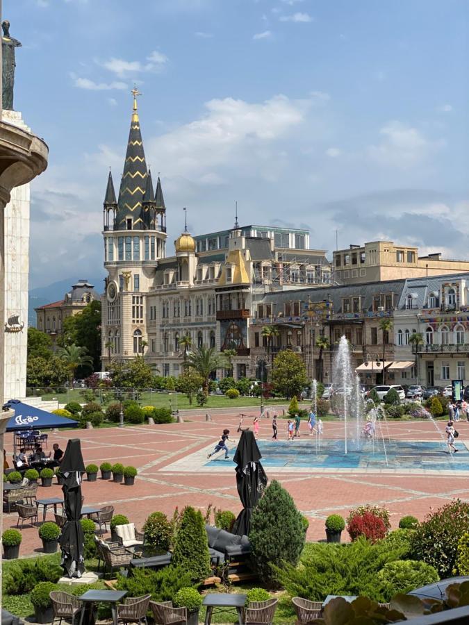 Cozy Studio On Europe Square 바투미 외부 사진