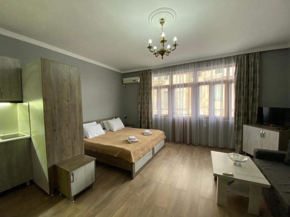 Cozy Studio On Europe Square 바투미 외부 사진