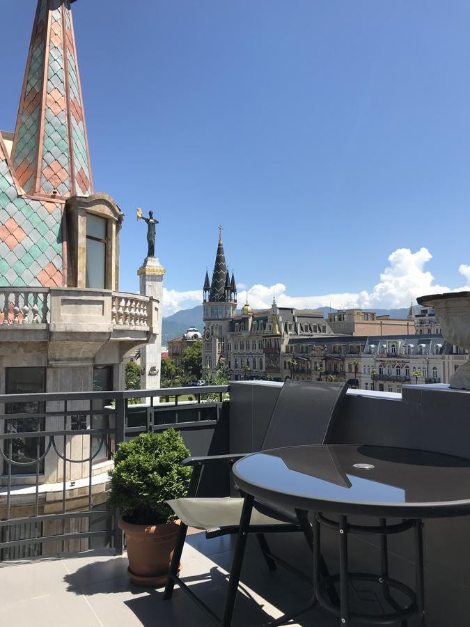 Cozy Studio On Europe Square 바투미 외부 사진