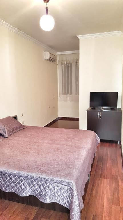 Cozy Studio On Europe Square 바투미 외부 사진